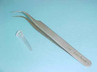 Curved Tweezer
